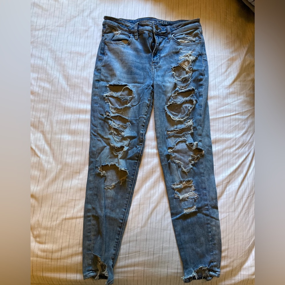 American eagle ripped jeans